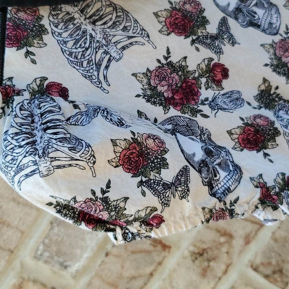 Hell Bunny Skeleton & Flower Skull Dress 4613 Size XS - Picture 6 of 13